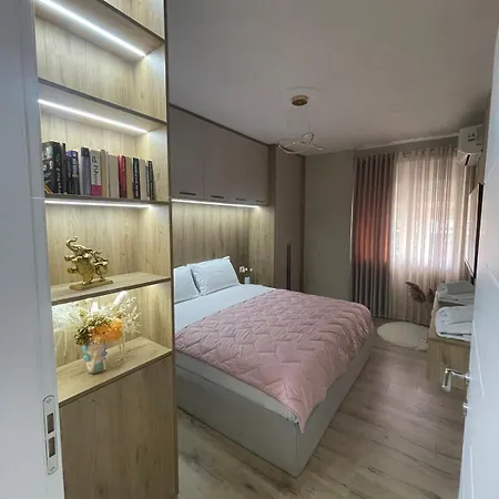 Apartment Modern And Cozy Oasis Near Center *