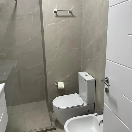 Modern And Cozy Oasis Near Center Apartment Tirana